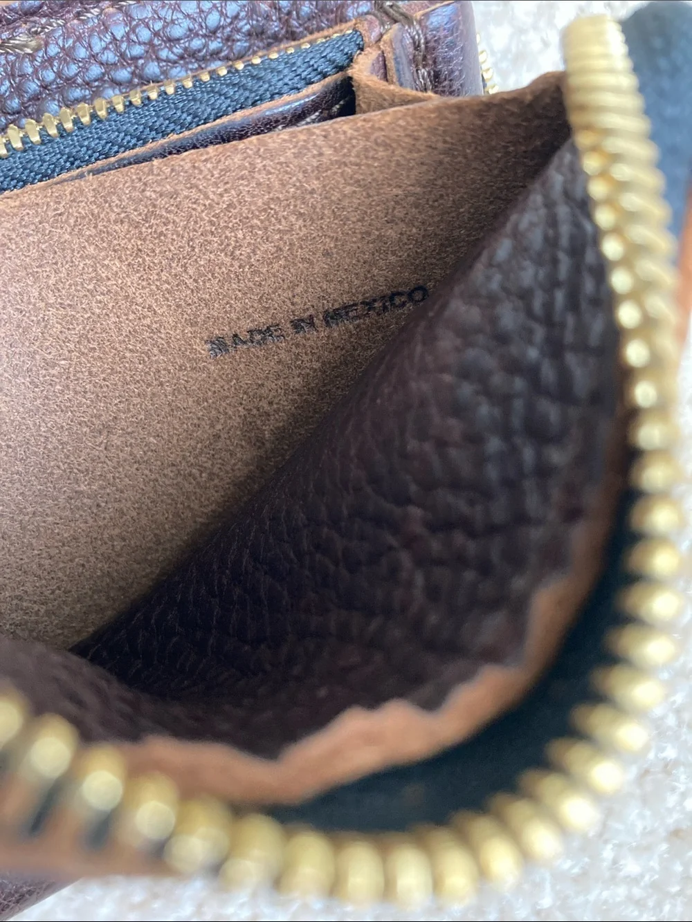 PLG small zip wallet